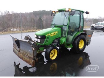  John-Deere 2520 Tractor with plow and spreader - Atık toplama taşıt/ Özel amaçlı taşıt