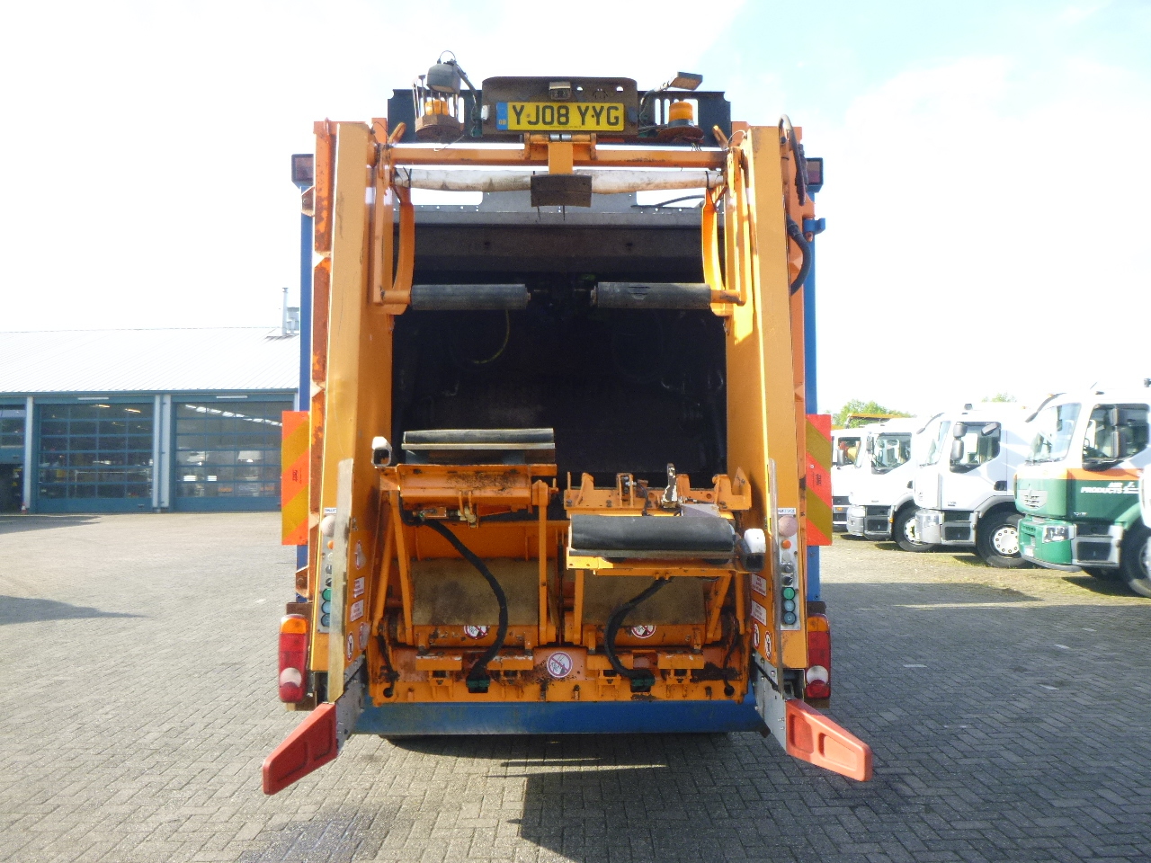 Çöp kamyonu Mercedes Econic 2629 6x2 RHD Faun refuse truck: fotoğraf 9