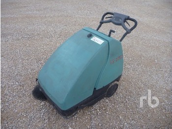 Tennant S8 Floor Sweeper - Yol süpürme aracı