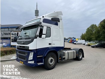 Çekici Volvo FM11 370 Globetrotter 4x2T Euro 6 NL-Truck: fotoğraf 1