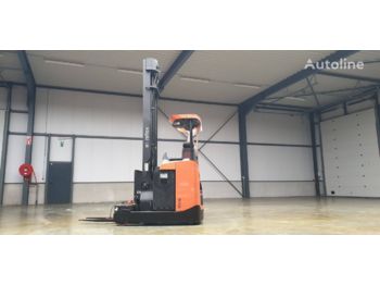 Reach truck BT RRE160