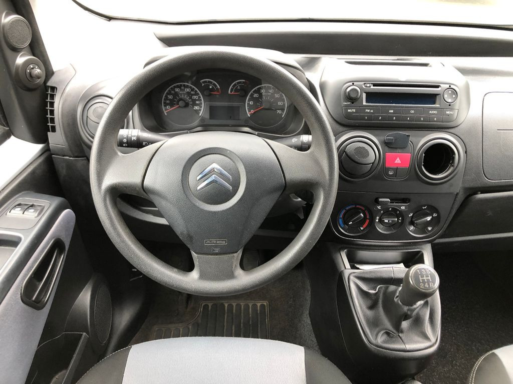 Binek araba Citroën Nemo 1.3 HDi  Multispace XTR: fotoğraf 13