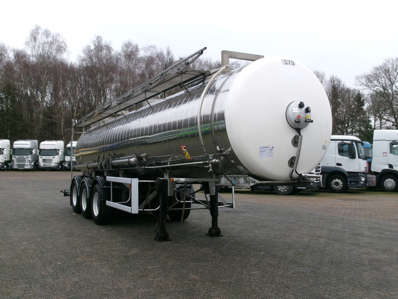 Tanker dorse nakliyatı için kimyasal maddeleri Maisonneuve Chemical tank inox 22.3 m3 / 1 comp: fotoğraf 2