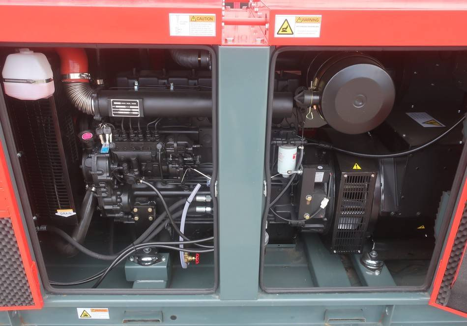 Bauer GFS-90KW ATS 112.5KVA Diesel Generator 400/230V  finansal kiralama Bauer GFS-90KW ATS 112.5KVA Diesel Generator 400/230V: fotoğraf 8