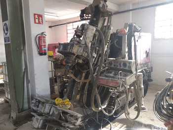 Burgu makinesi Casagrande M3D: fotoğraf 2