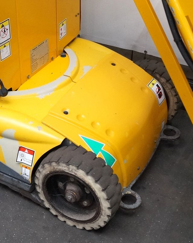 Dikey platform Haulotte Star 10-1