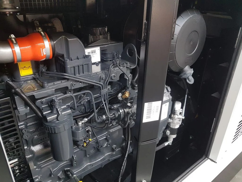 Yeni Elektrikli jeneratör Himoinsa Iveco Stamford 120 kVA Supersilent Rental generatorset New !: fotoğraf 12