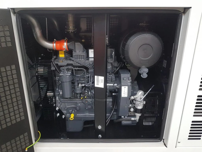 Yeni Elektrikli jeneratör Himoinsa Iveco Stamford 120 kVA Supersilent Rental generatorset New !: fotoğraf 4