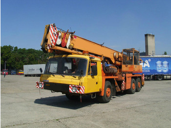 Tatra 815 AD28 6x6 - Mobil vinç