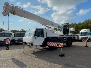 Mobil vinç Terex AC 40/2 4x4 all-terrain crane 40 t / 30.4 m: fotoğraf 1