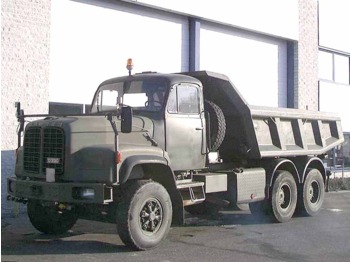 SAURER D330 - Damperli kamyon