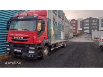 Araba taşıyıcı kamyon IVECO: fotoğraf 1