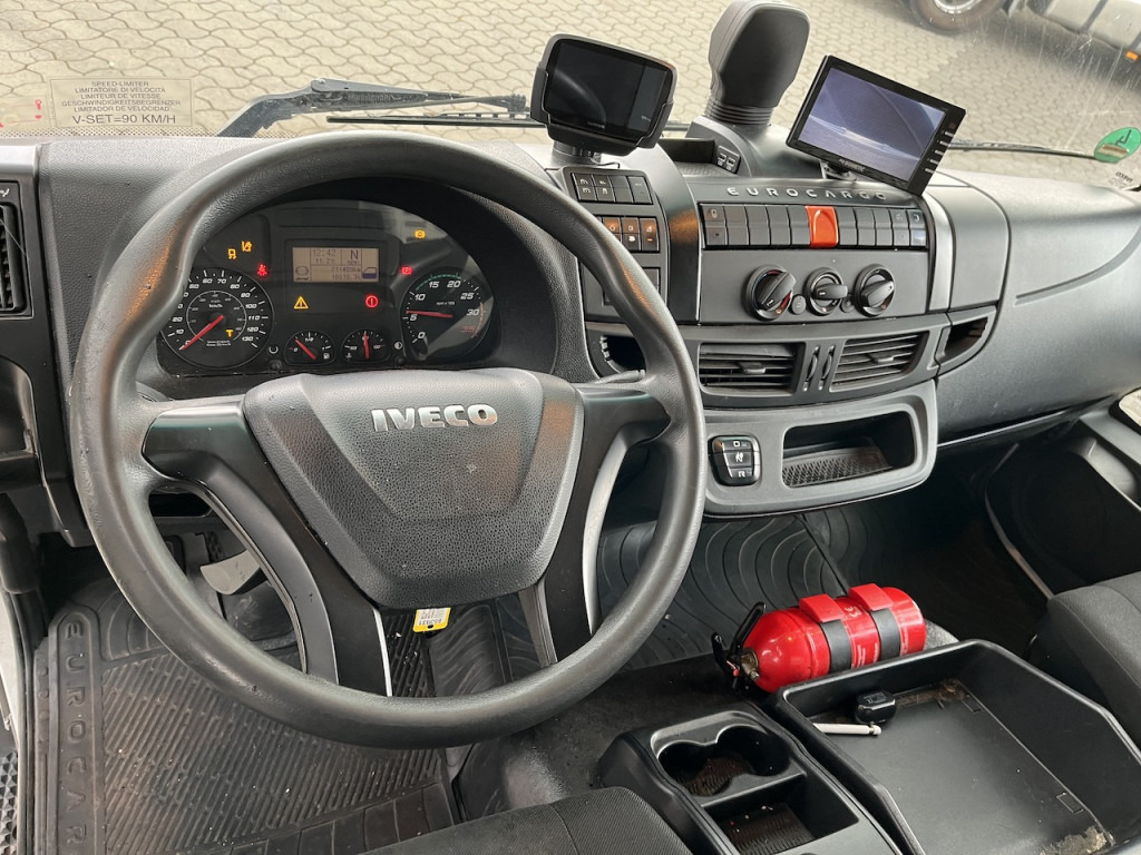 Kapalı kasa kamyon Iveco 120E25 Eurocargo 4x2  Koffer | Ladebordwand: fotoğraf 11