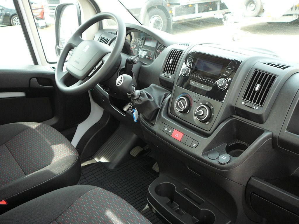 Yeni Araba taşıyıcı kamyon, Kamyonet Peugeot Boxer Maxi 2,2HDI Autotransporter/Abschleppwagen: fotoğraf 18
