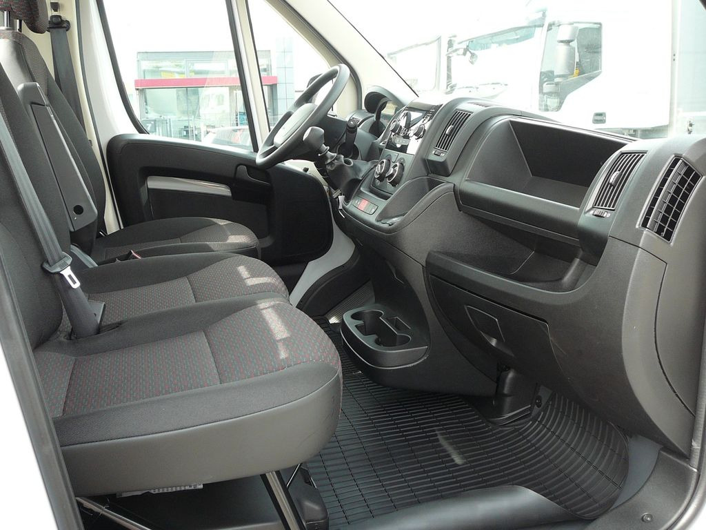 Yeni Araba taşıyıcı kamyon, Kamyonet Peugeot Boxer Maxi 2,2HDI Autotransporter/Abschleppwagen: fotoğraf 17