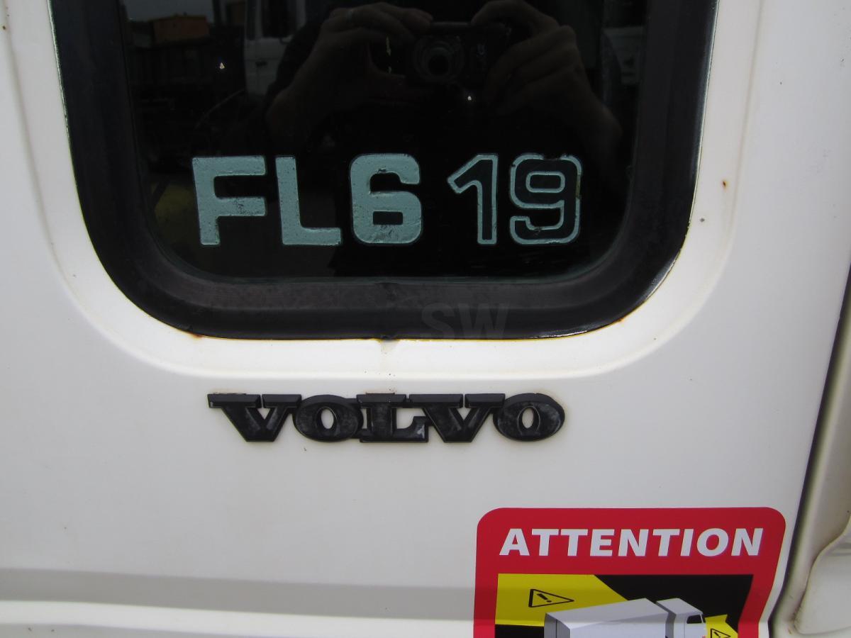 Kancalı yükleyici kamyon Volvo FL6 19: fotoğraf 3