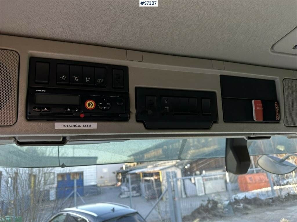 Sal/ Açık kasa kamyon, Vinçli kamyon Volvo FM 420: fotoğraf 28
