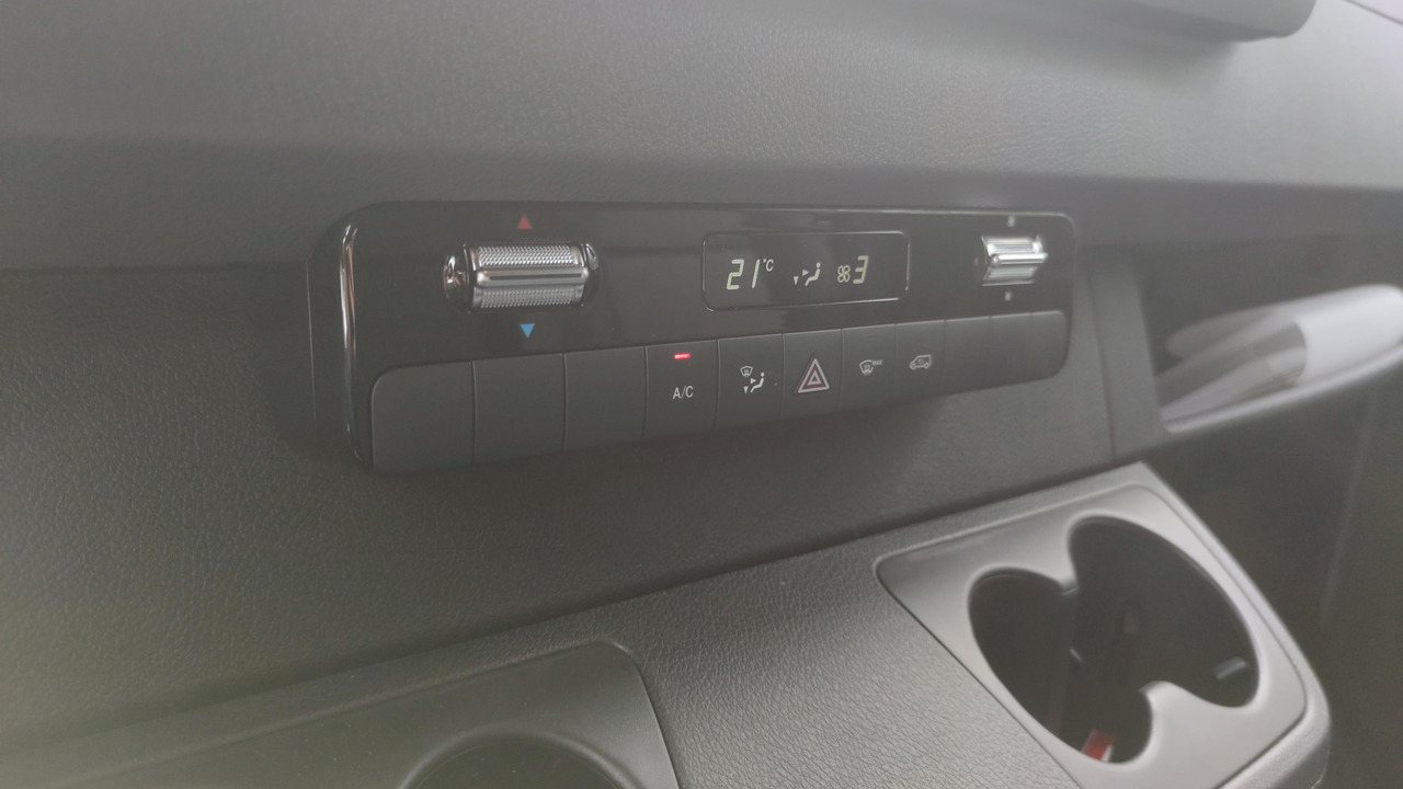 Panelvan MERCEDES-BENZ Sprinter 317 Hochdach 170 PS Automatikgetriebe: fotoğraf 7