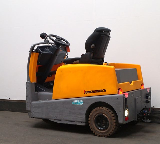 Akülü çekici Jungheinrich EZS570