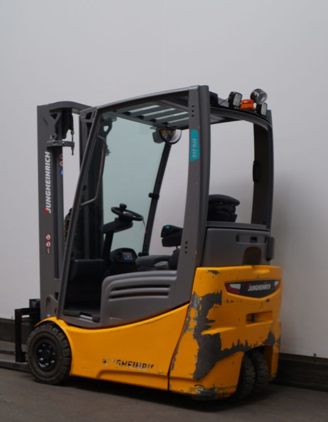Elektrikli forklift Jungheinrich EFG215