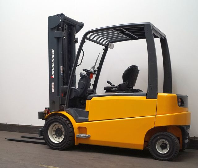 Elektrikli forklift Jungheinrich EFG550