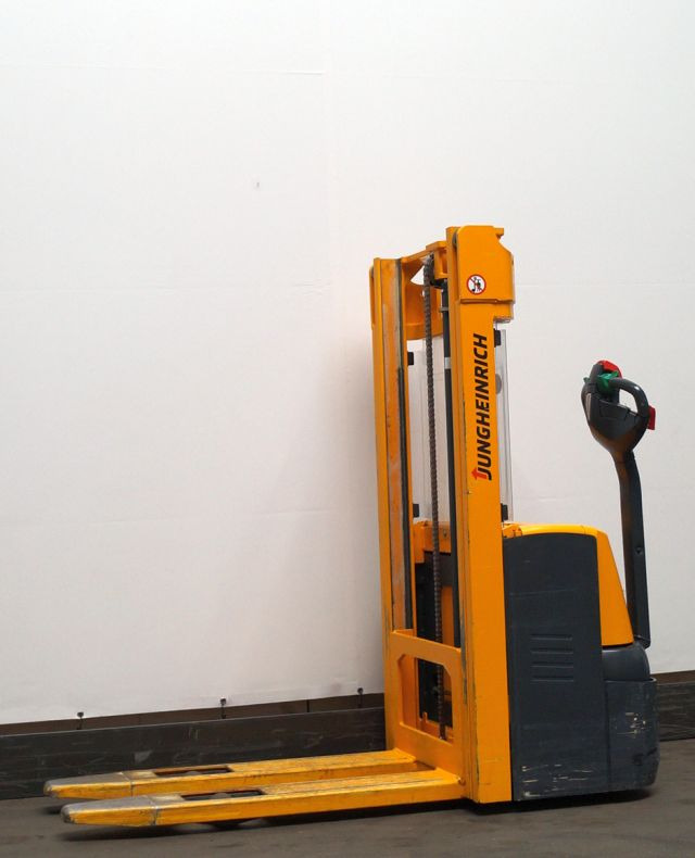 Istif makinası Jungheinrich EJC110