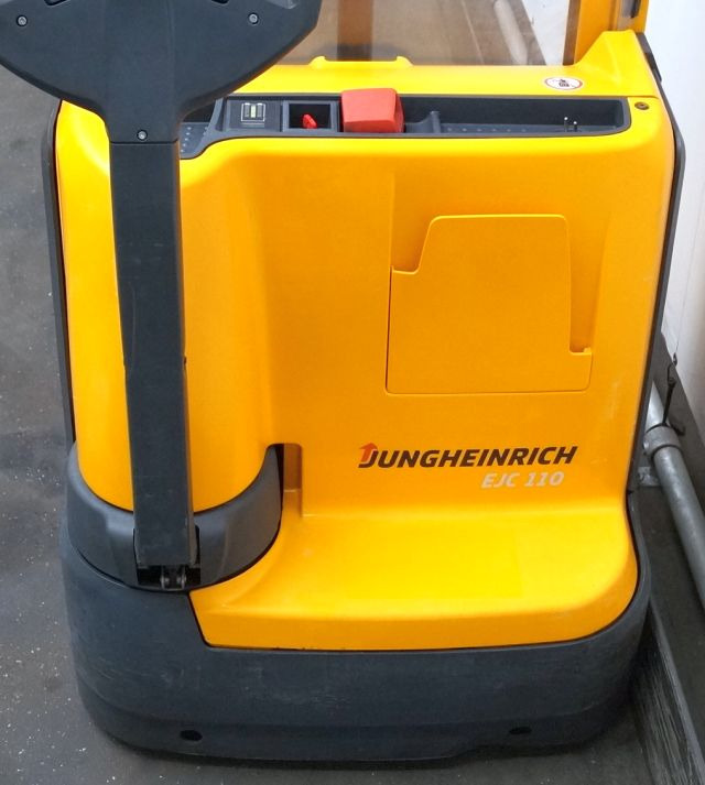 Istif makinası Jungheinrich EJC110