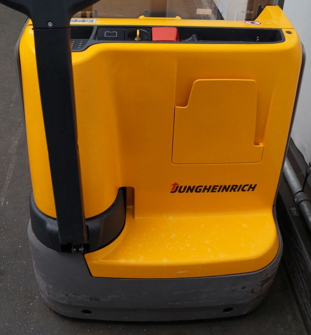 Istif makinası Jungheinrich EJC112