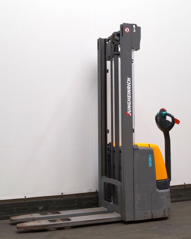 Istif makinası Jungheinrich EJC112