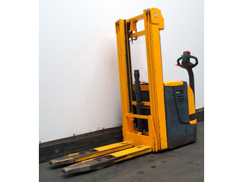 Istif makinası  Jungheinrich EJC14