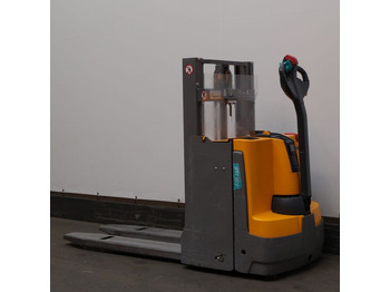 Istif makinası  Jungheinrich EJD118