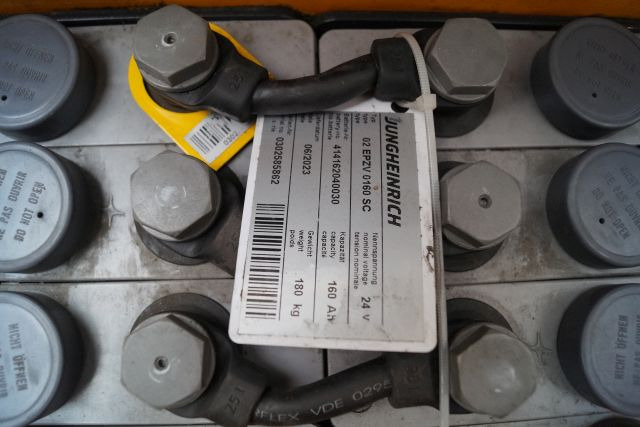 Istif makinası Jungheinrich EJD118