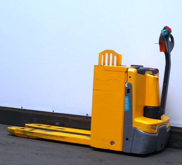 Kullanılan transpalet Jungheinrich EJE C20