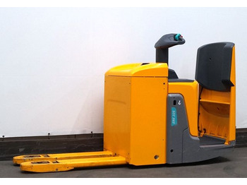 Kullanılan transpalet  Jungheinrich ERE225