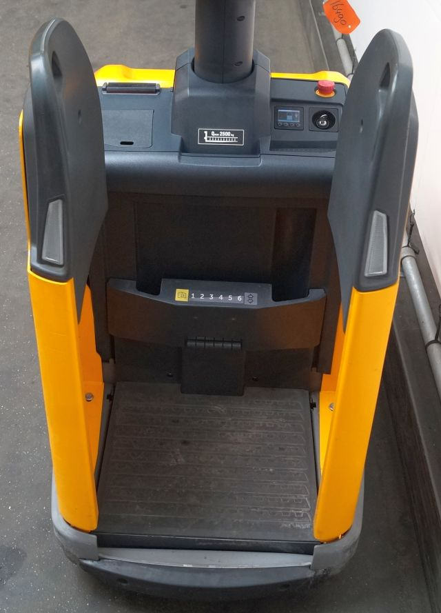 Kullanılan transpalet Jungheinrich ERE225