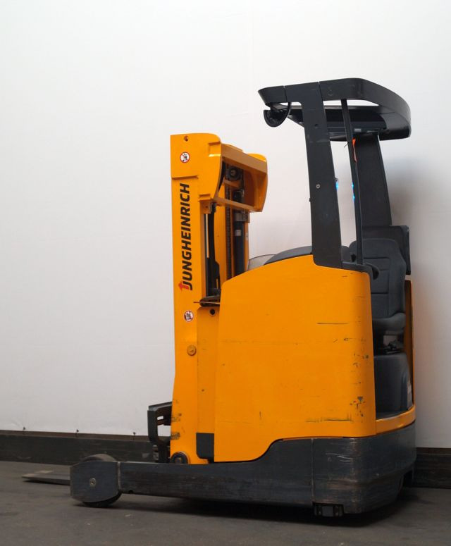 Reach truck Jungheinrich ETM214