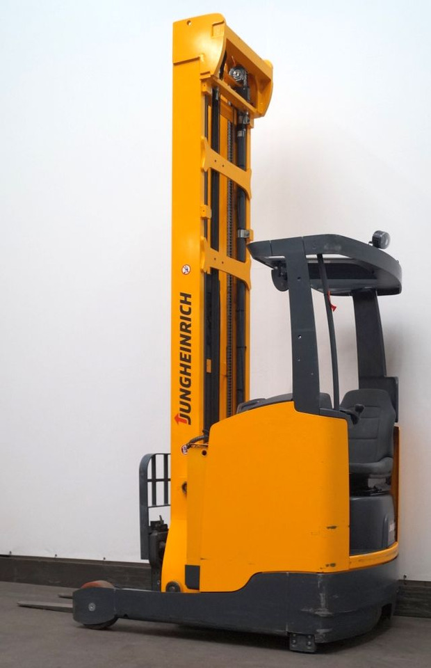 Reach truck Jungheinrich ETV214
