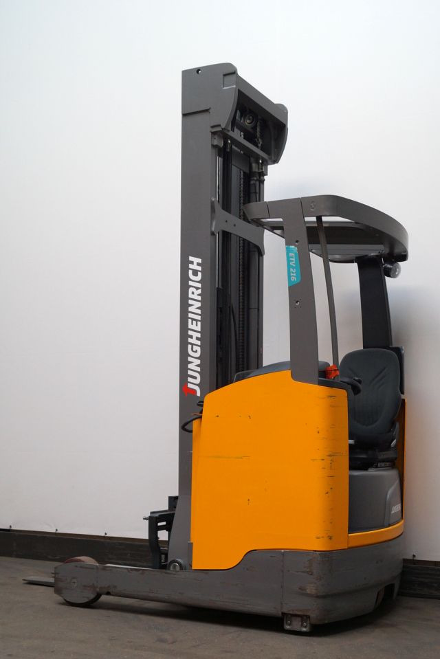 Reach truck Jungheinrich ETV216