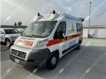 Ambulans arabası FIAT