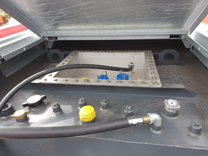 Yeni Tanker römork nakliyatı için yakıt IBC Trailer brandstofwagen: fotoğraf 7