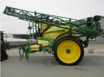 Çekilir pülverizatör John Deere 824: fotoğraf 1