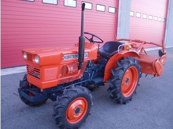Kubota L1501 DT - 4X4 - Traktör