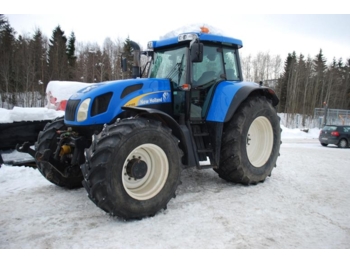 New Holland TVT 195 - Traktör