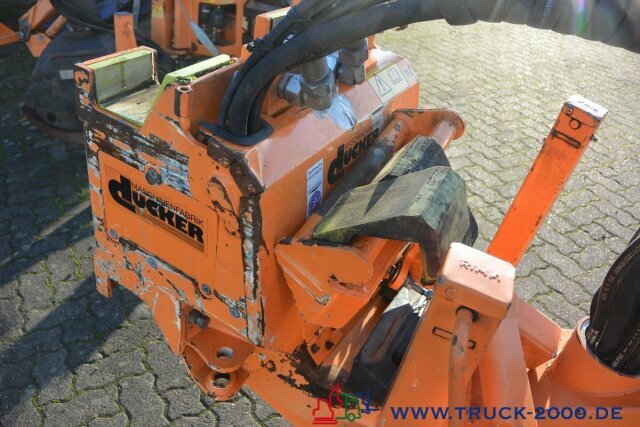 Çalı parçalama makinesi Unimog Dücker RSM 13/2 Ausleger & Schlegelmäher: fotoğraf 14