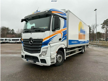 Kapalı kasa kamyon MERCEDES-BENZ Actros 1836