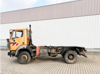 Şasi kamyon MERCEDES-BENZ SK 1824