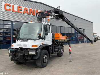 Vinçli kamyon UNIMOG U500