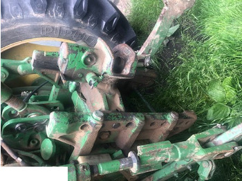 Çerçeve/ şasi John Deere - Prowadnice Zaczepu