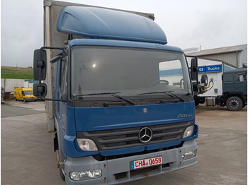 Mercedes-Benz ATEGO 822 4x2L Klima, Luftgef.,AHK,Spoiler,TÜV  - Tenteli kamyonet: fotoğraf 1