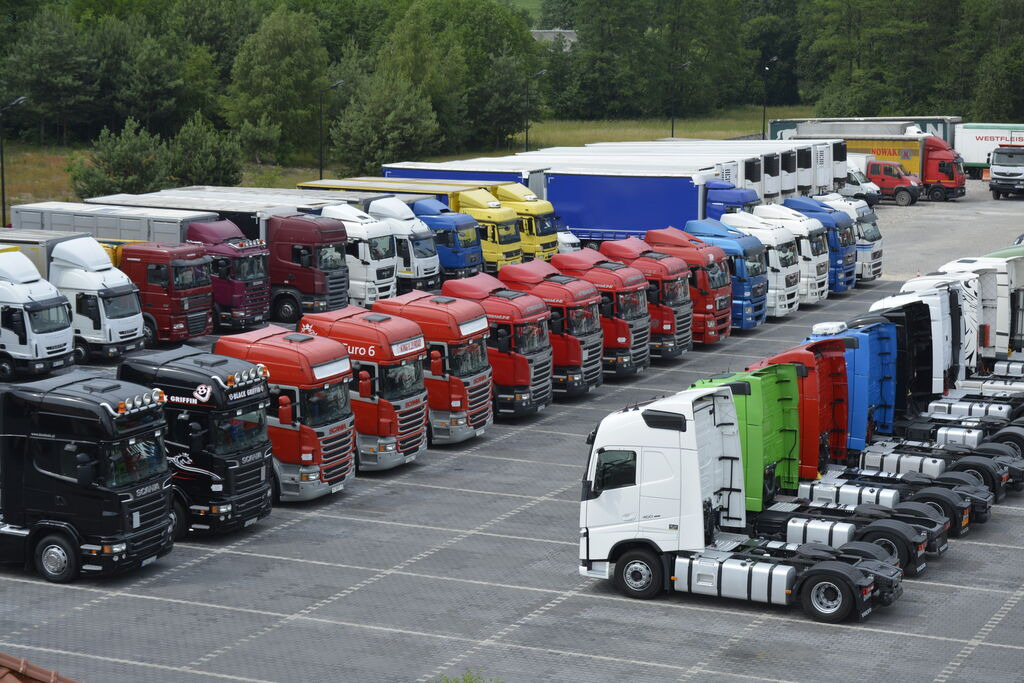 DUETDUDA - Çekiciler VOLVO undefined: fotoğraf 27